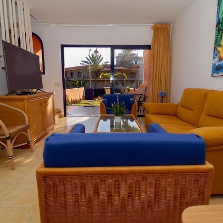 Villa Duplex Meloneras With Free Wifi And Private Garden Extérieur photo