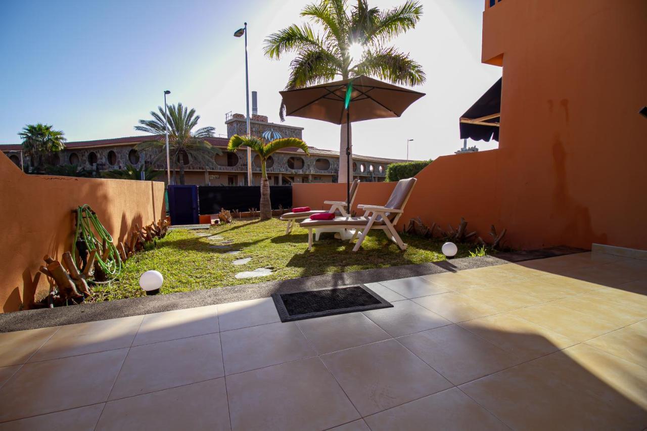 Villa Duplex Meloneras With Free Wifi And Private Garden Extérieur photo